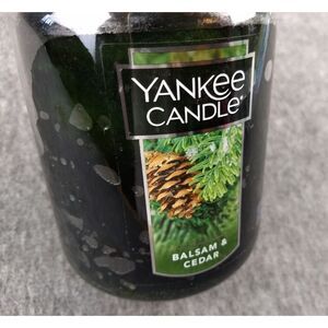 Yankee Candle BALSAM & CEDAR Large 22oz Classic Jar Single Wick Made in‎ USA NEW